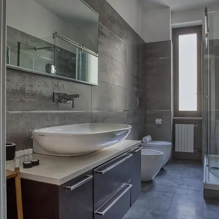 Joivy Tasteful Flat With Balcony Lägenhet Milano