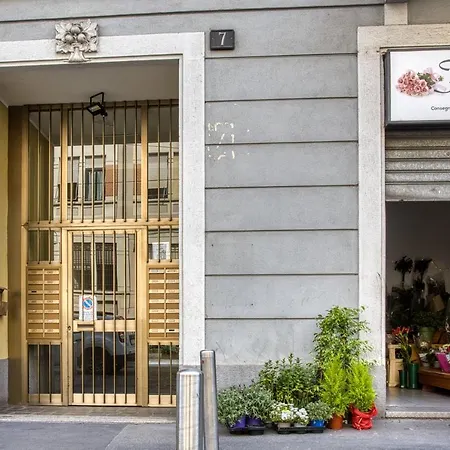 Joivy Tasteful Flat With Balcony Milano